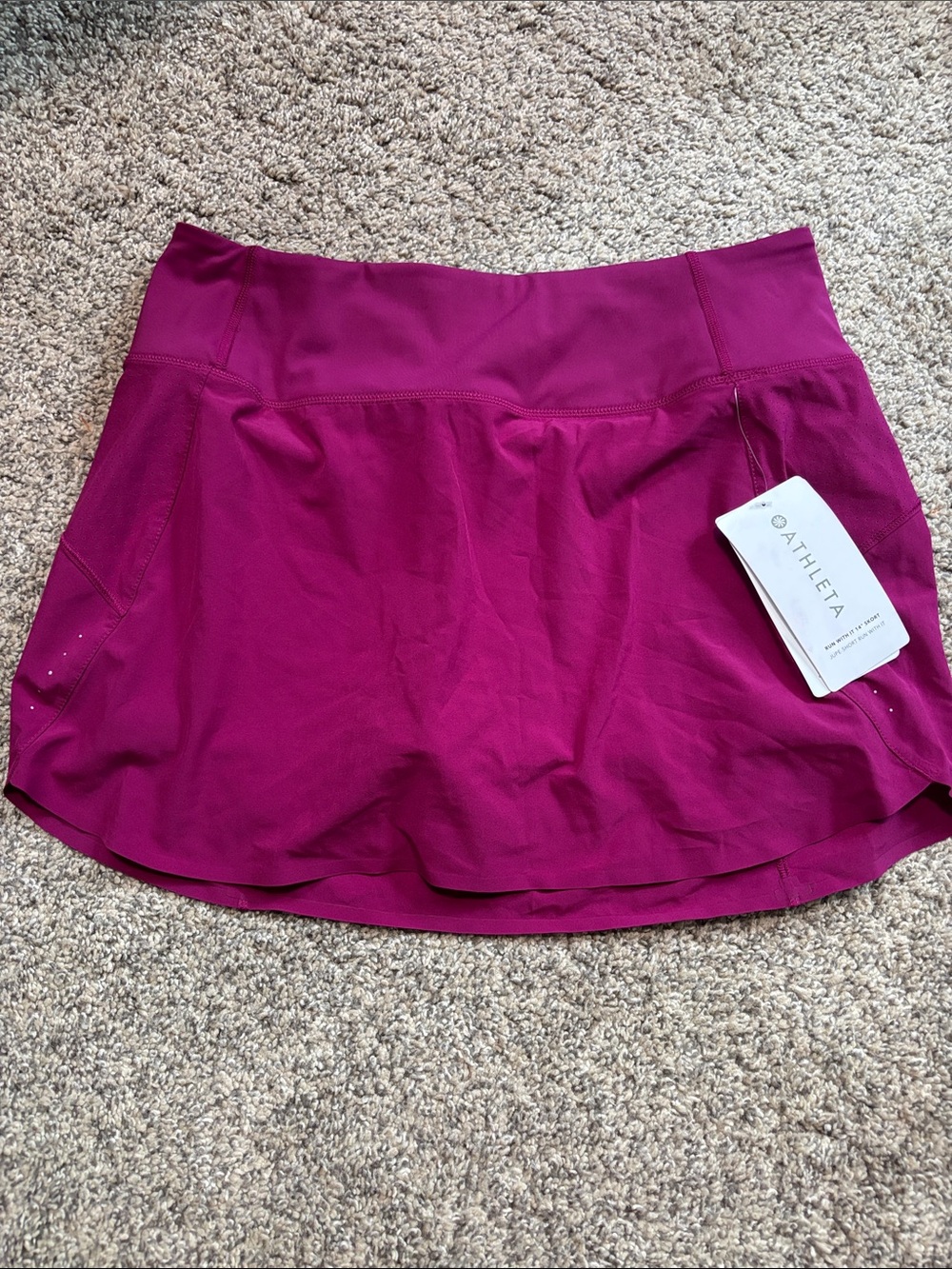 Athleta Run With It Skort 14” size medium NWT
